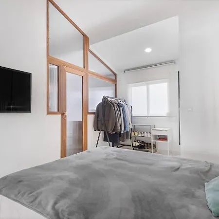 شقة Lovelyloft Luceros Atico لقنت