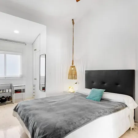 Lovelyloft Luceros Atico *